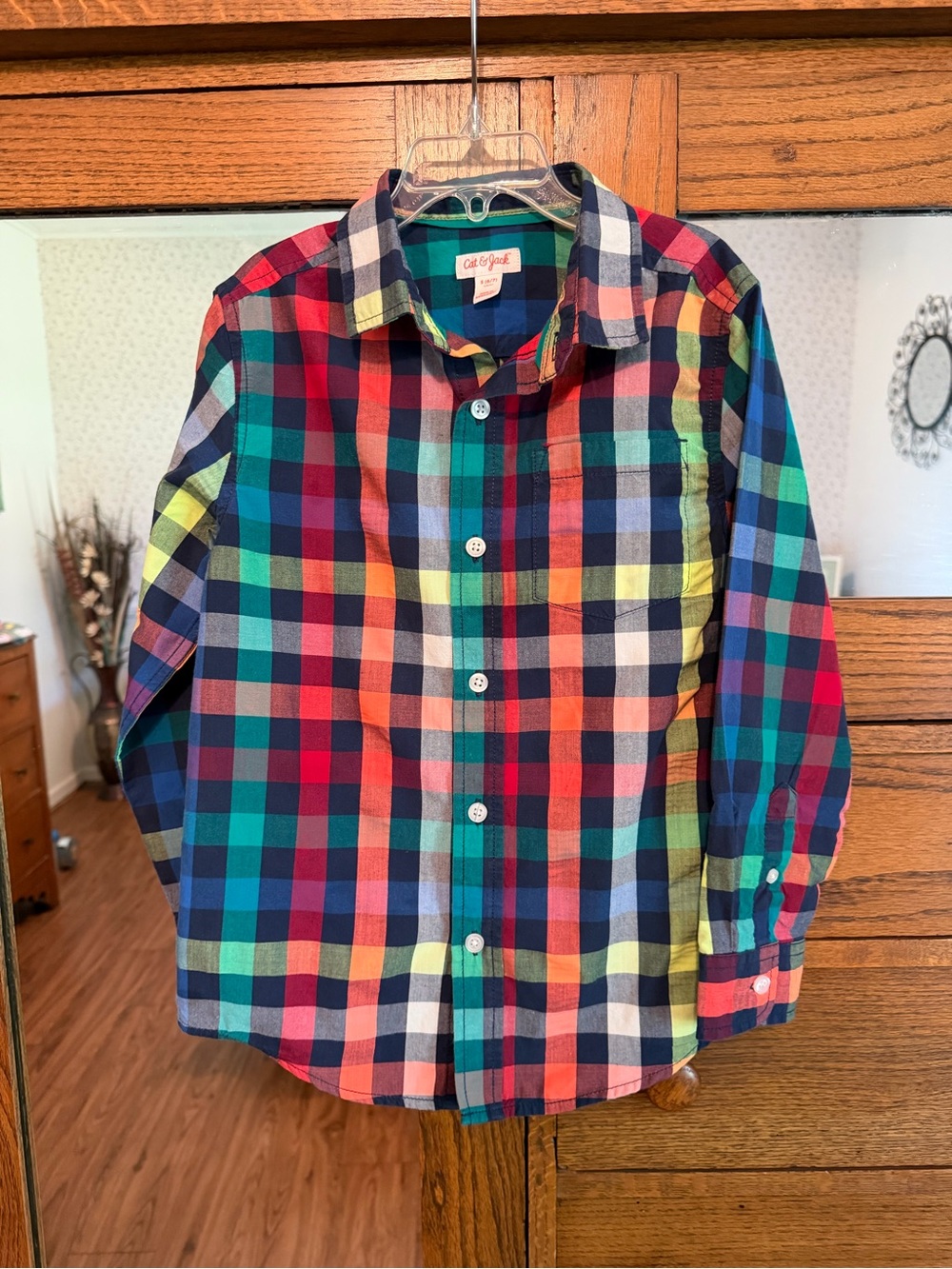 Multicolor Plaid Size 6-7 Button-Up Shirt